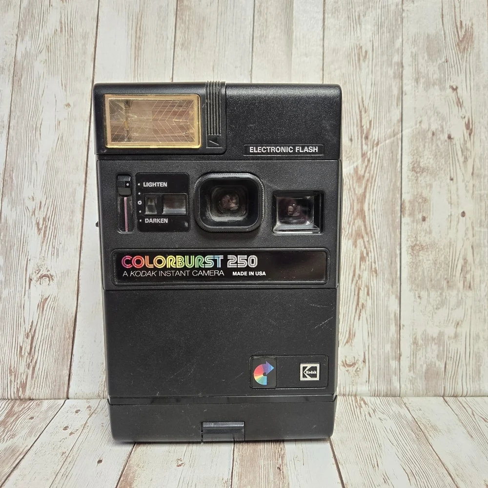 Vintage Kodak Colorburst 250 Instant Camera Electronic Flash Tested Made in USA